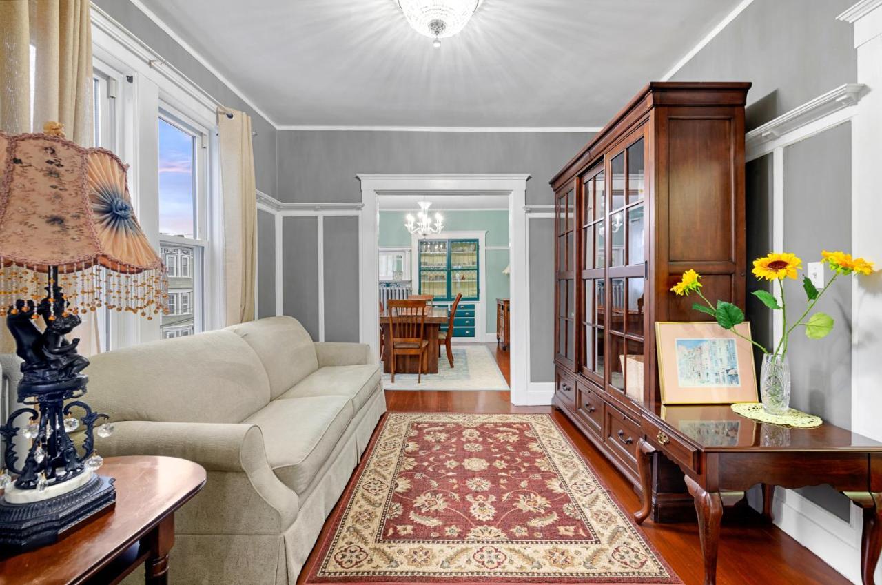 Bright & Spacious 2Br Apartment, Mins From Downtown Boston, Parking Exterior foto
